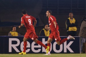 Magrão abriu o placar em BH. FOTO: divulgação: VIPCOMM