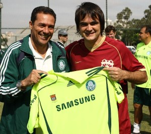 luxemburgo_skank Mais uma pra coleção do Samuel! Foto: assessoria de imprensa do Palmeiras