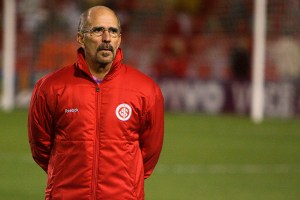 intermario_lu_07OCT09_424 Mário Sérgio estreou com vitória FOTO: Lucas Uebel/VIPCOMM