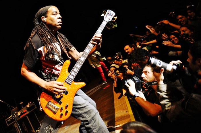 Doug Wimbish, carismático baixista do Living Colour. FOTO Stephan Solon VIA FUNCHAL