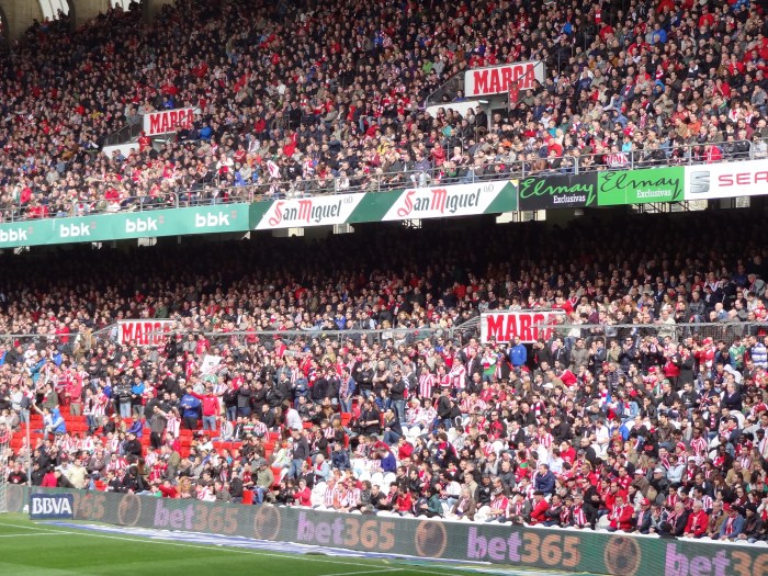 Massa atrás do gol!