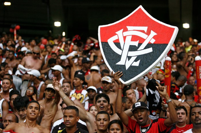 Torcida do Leão da Barra FOTOS: Agência BaPress - publicadas no Portal da Copa www.copa2014.gov.br/