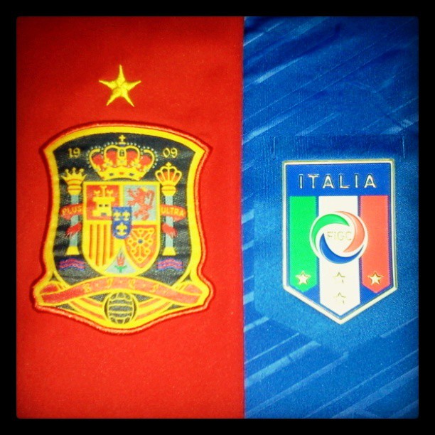 1001319_399716063483092_639942440_n