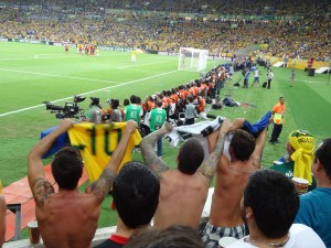 "O dia já vem raiando meu bem..."