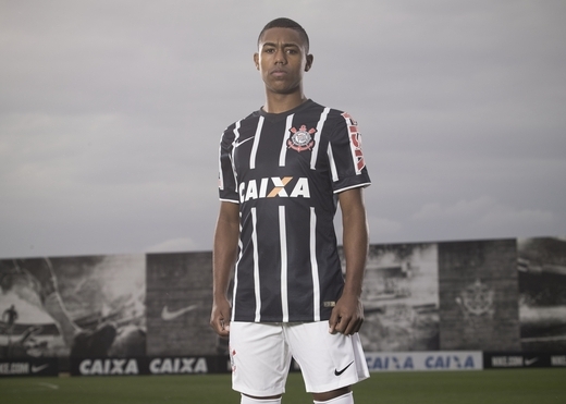 Corinthians_2014118081_detail_large