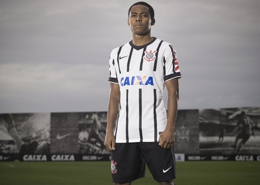 Corinthians_2014118087_detail_large