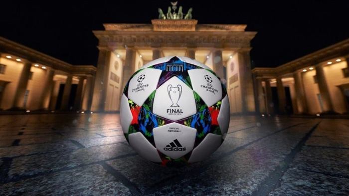 A bola da final da Champions, que vai ser em Berlim, vai ser usada no mata-mata e já chegou às lojas brasileiras :   facebook.com/uefachampionsleague