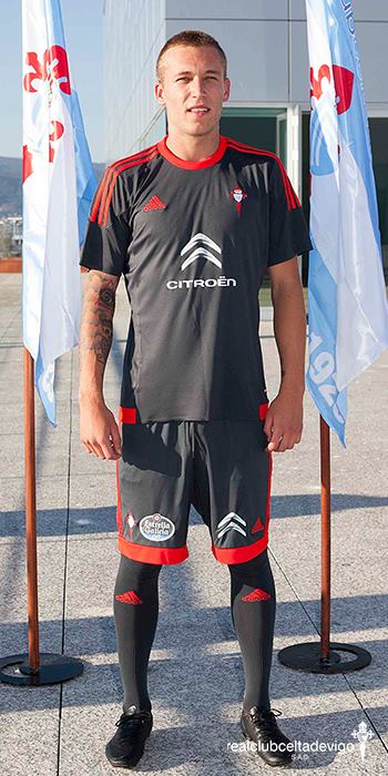 Segundo uniforme do Celta : facebook.com/realclubcelta/