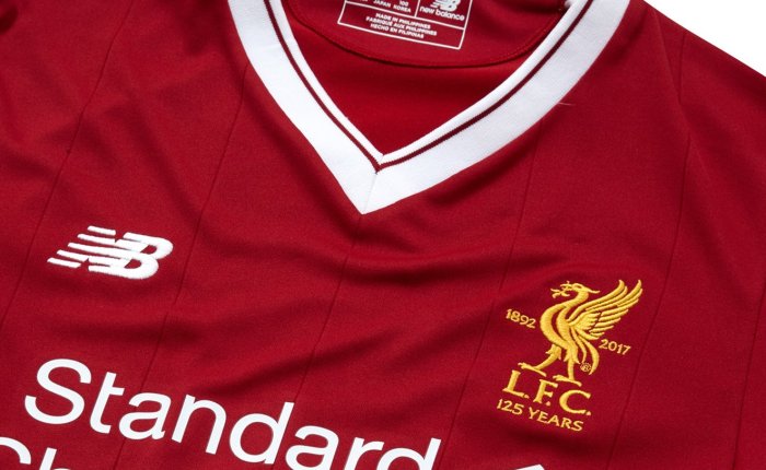 #YNWA: primeira camisa 2017-18 do Liverpool, que celebra 125 anos!